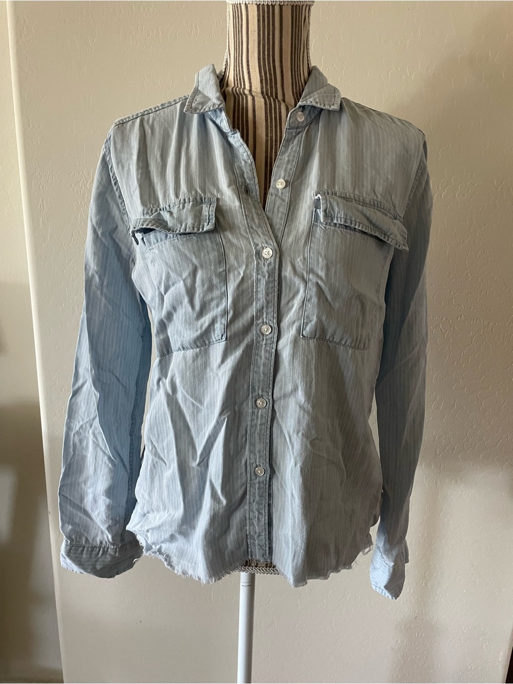 Rails Daphne Railroad Stripe Button Down size Small
